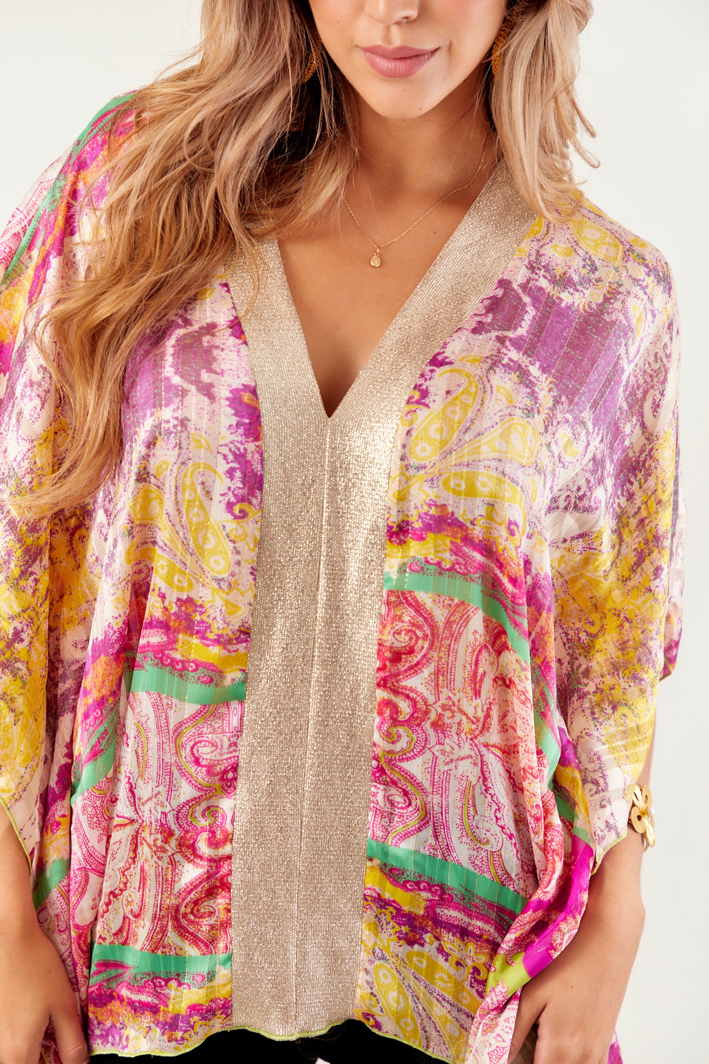 Blusa Aplique Brillante