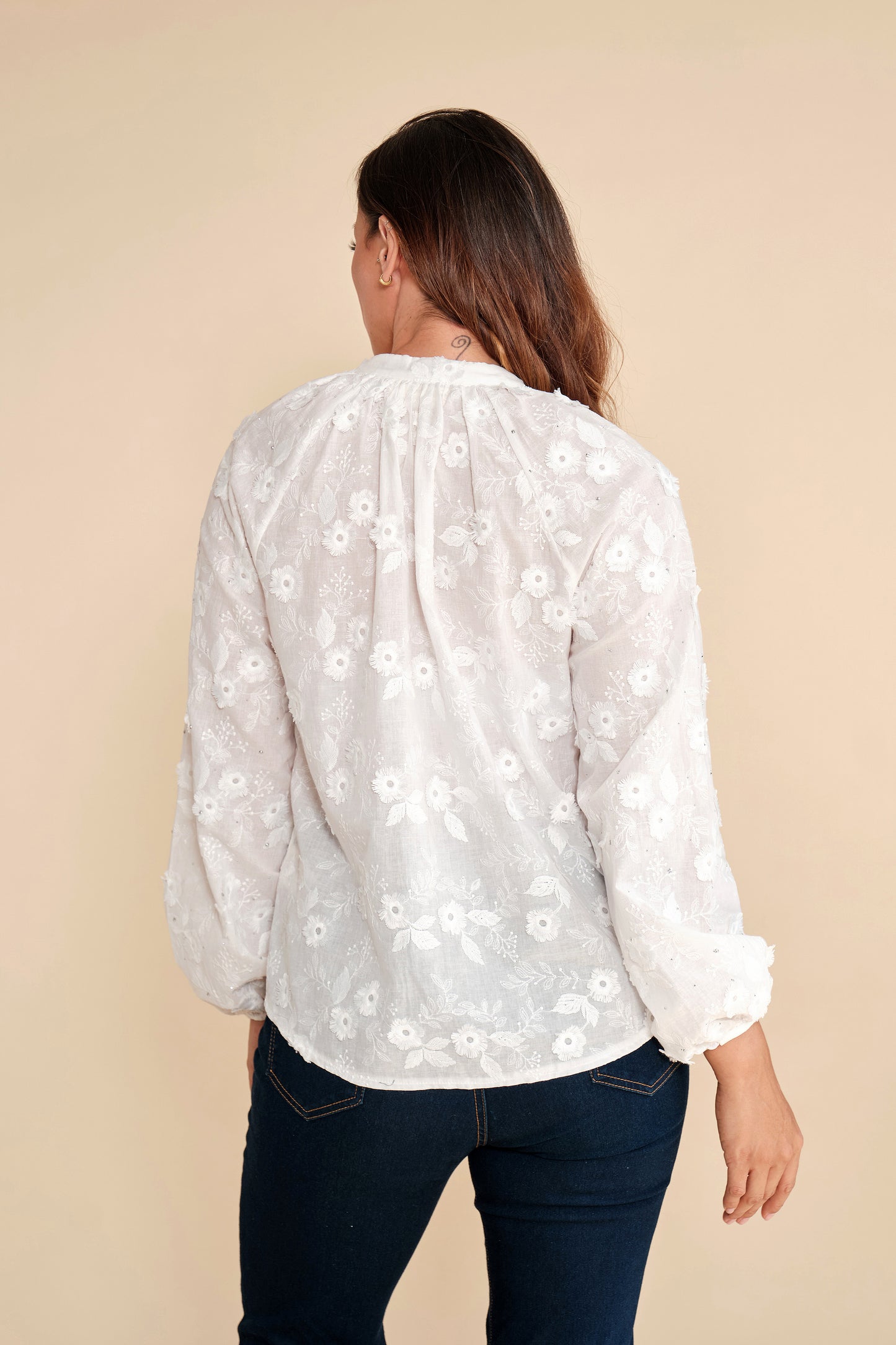 Blusa Con Apliques Florales