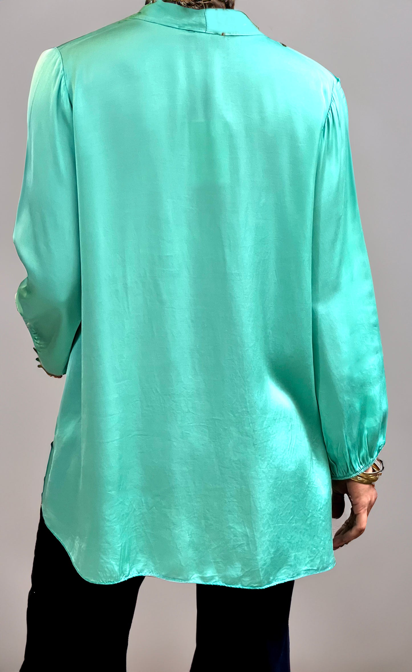 Blusa Seda Italiana Verde